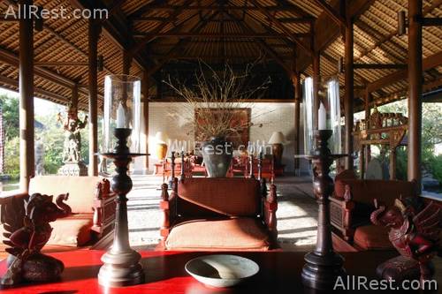 The Chedi Club boutique 5